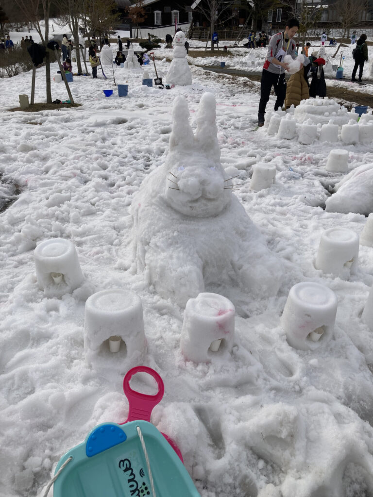三瓶志学の雪灯り　うさぎ